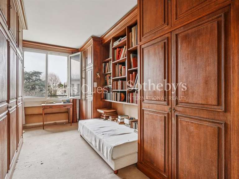 Appartement Neuilly-sur-Seine - 3 chambres - 121m²