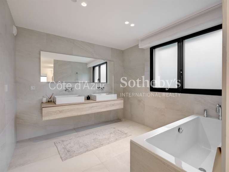 Appartement avec Vue sur mer Vallauris - 3 chambres - 159m²