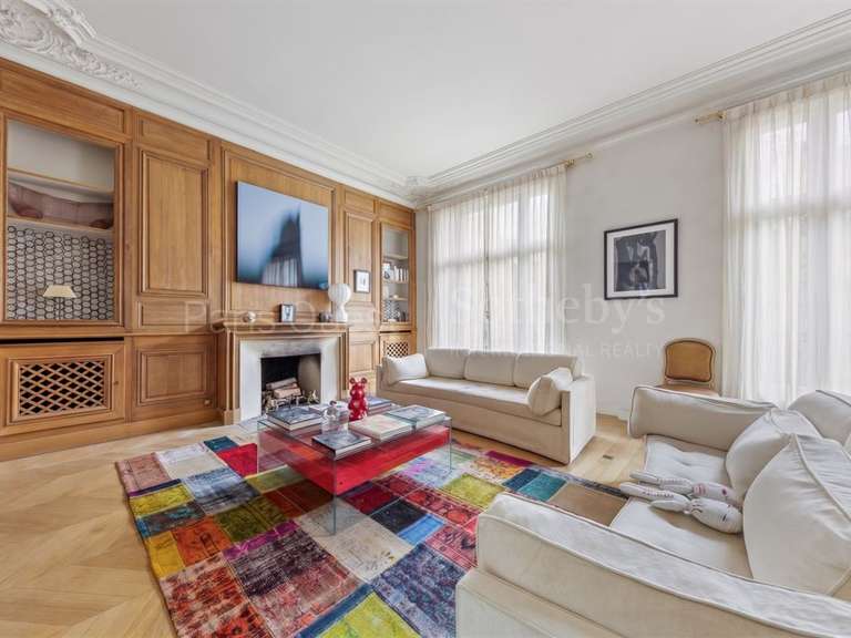 Apartment Paris 8e - 3 bedrooms - 156m²