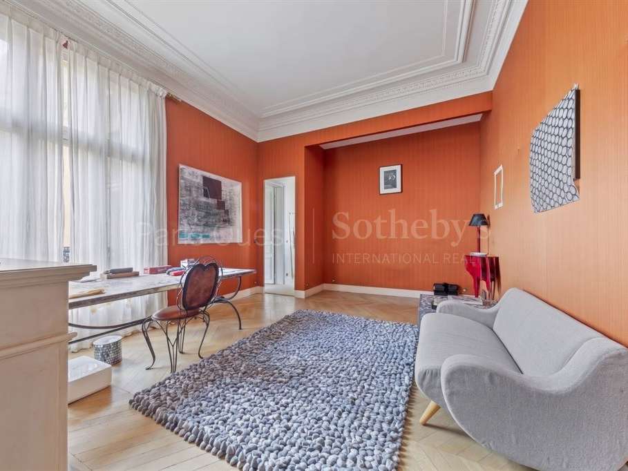 Apartment Paris 8e
