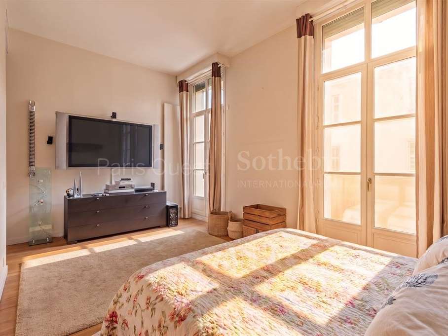Apartment Paris 16e