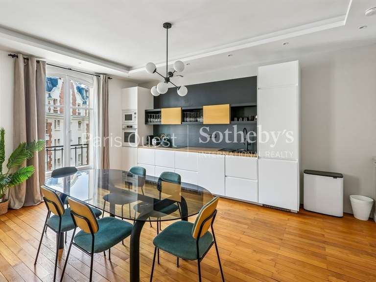 Appartement Neuilly-sur-Seine - 4 chambres - 150m²