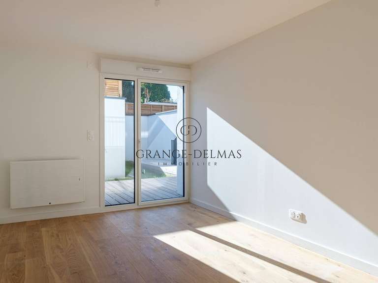 Apartment Bordeaux - 3 bedrooms - 104m²