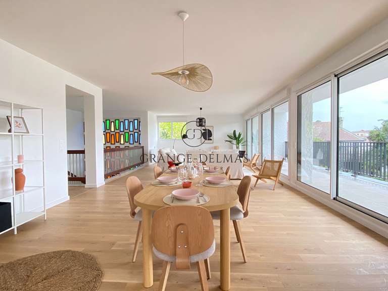 Apartment Bordeaux - 3 bedrooms - 164m²