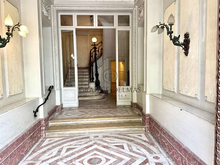 Appartement Bordeaux - 3 chambres - 184m²