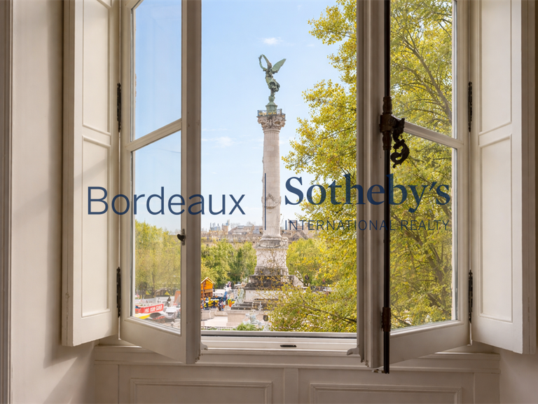Appartement Bordeaux - 3 chambres - 160m²