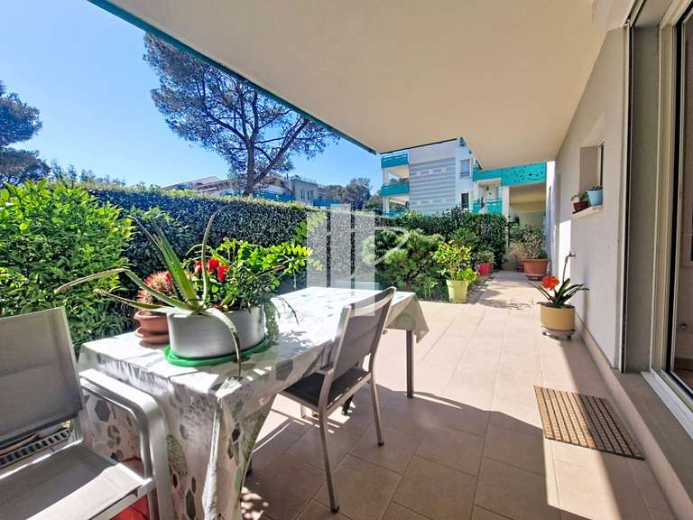 Appartement Boulouris - 2 chambres - 73m²