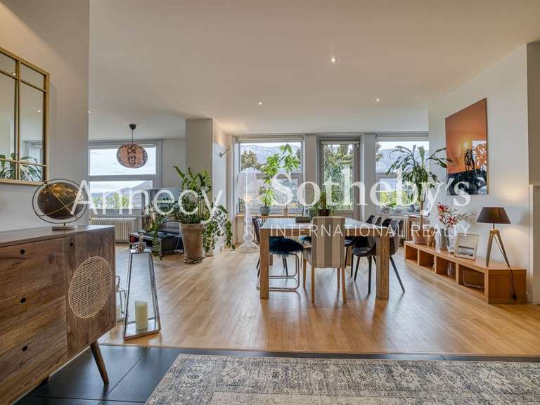 Apartment Sévrier - 5 bedrooms - 233m²