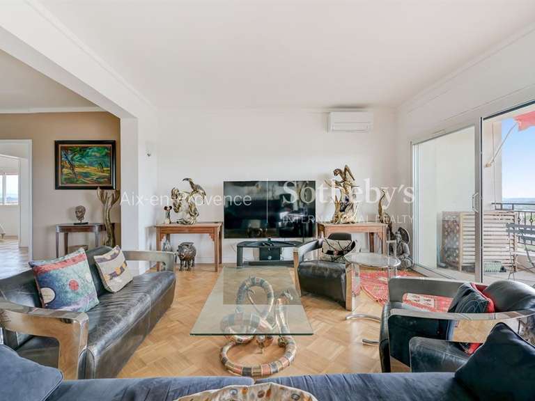 Appartement Aix-en-Provence - 3 chambres - 131m²