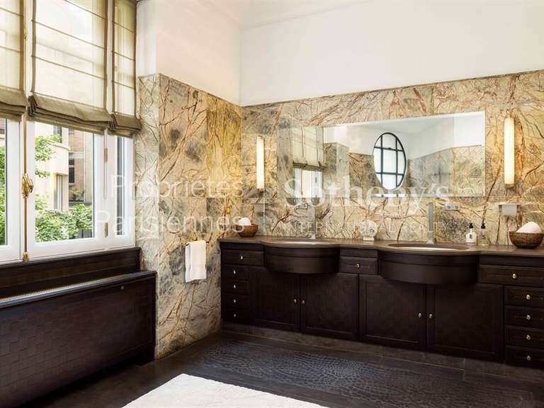 Apartment Paris 16e - 4 bedrooms - 392m²