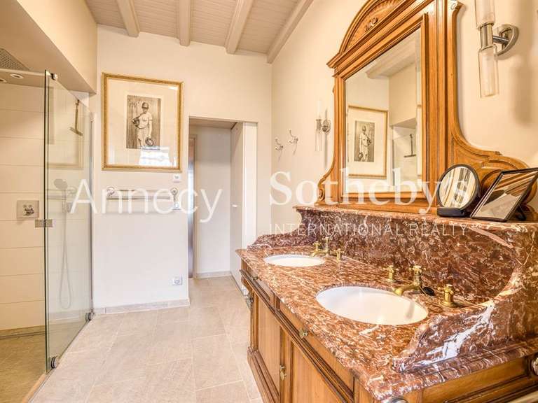 Apartment Veyrier-du-Lac - 4 bedrooms - 191m²