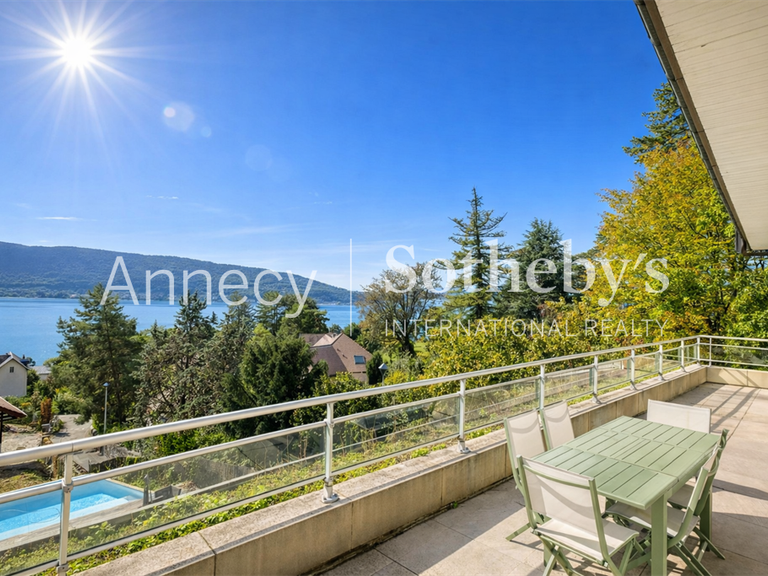 Apartment Veyrier-du-Lac - 4 bedrooms - 191m²