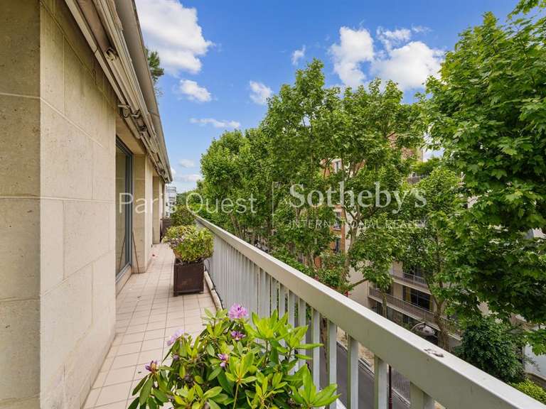 Appartement Neuilly-sur-Seine - 4 chambres - 195m²