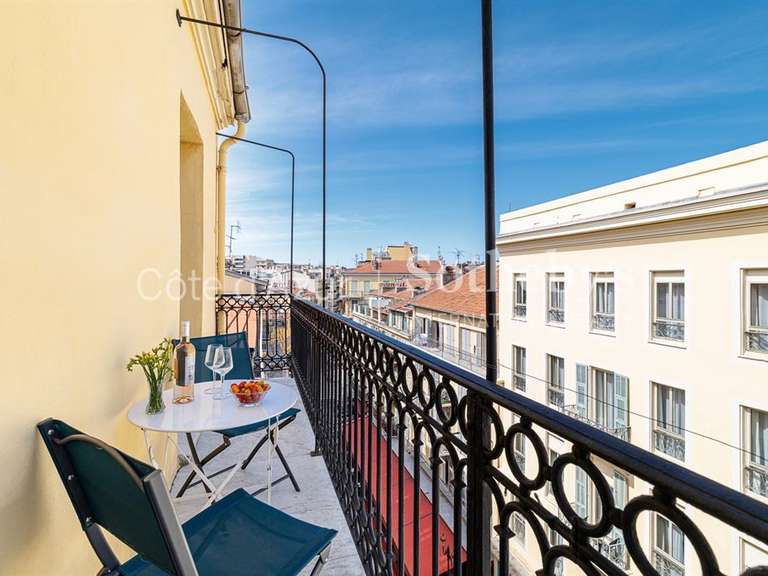 Apartment Nice - 2 bedrooms - 66m²