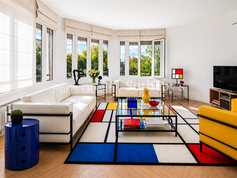 Appartement Paris 16e - 2 chambres - 119m²