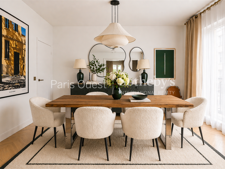 Appartement Paris 16e - 2 chambres - 119m²