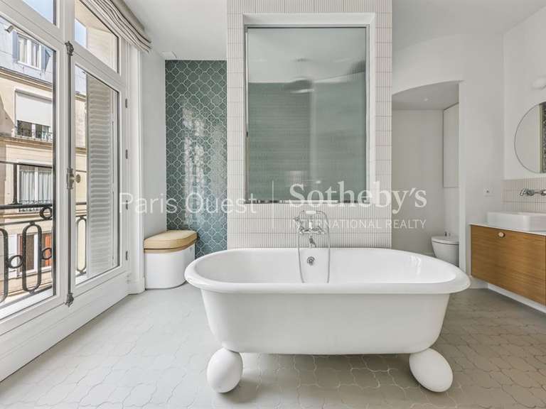 Appartement Paris 17e - 4 chambres - 270m²