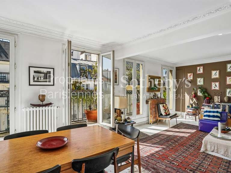 Apartment Paris 10e - 3 bedrooms - 115m²