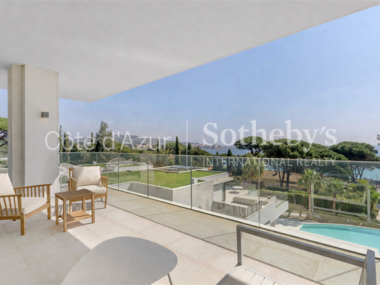 Apartment with Sea view Sainte-Maxime - 2 bedrooms - 124m²