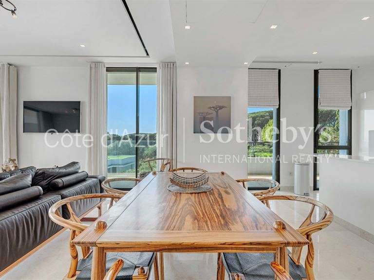 Apartment with Sea view Sainte-Maxime - 2 bedrooms - 118m²
