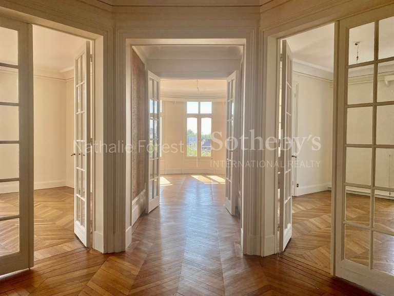 Appartement La Madeleine - 4 chambres - 225m²