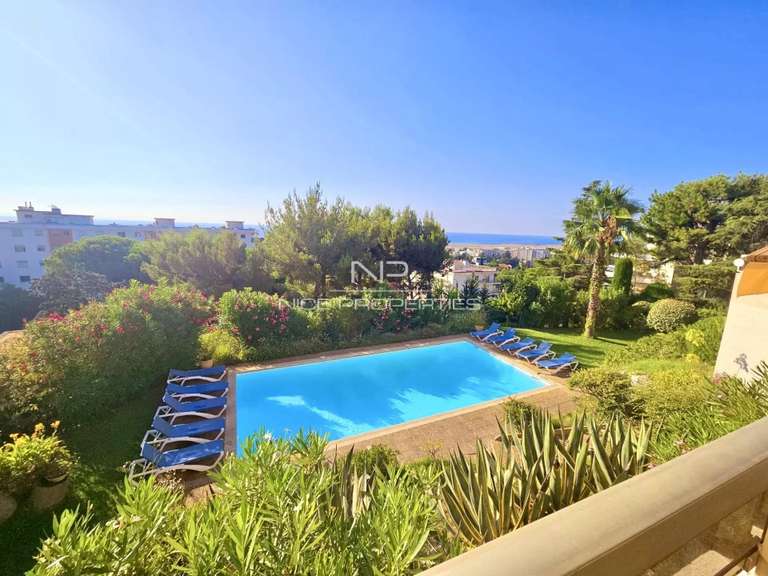 Appartement Nice - 2 chambres - 77m²