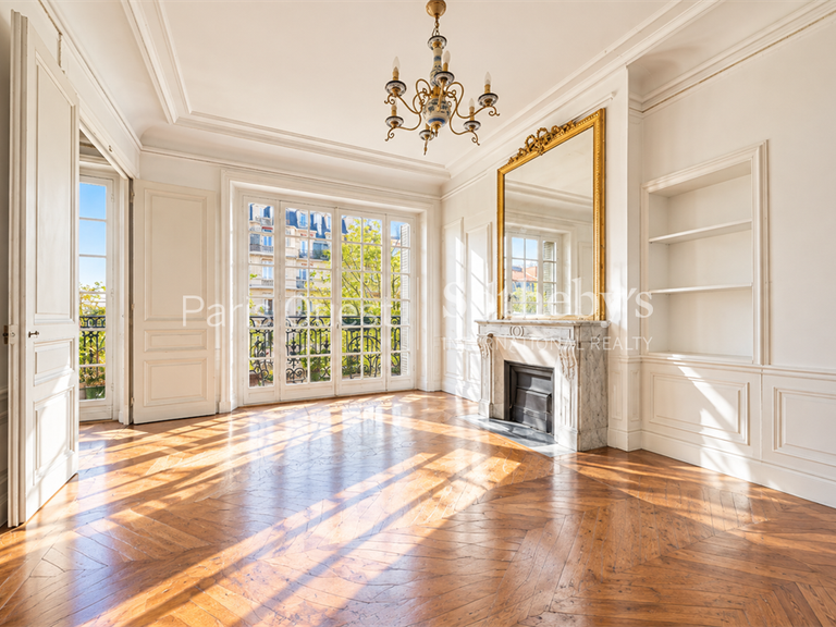 Apartment Neuilly-sur-Seine - 3 bedrooms - 96m²