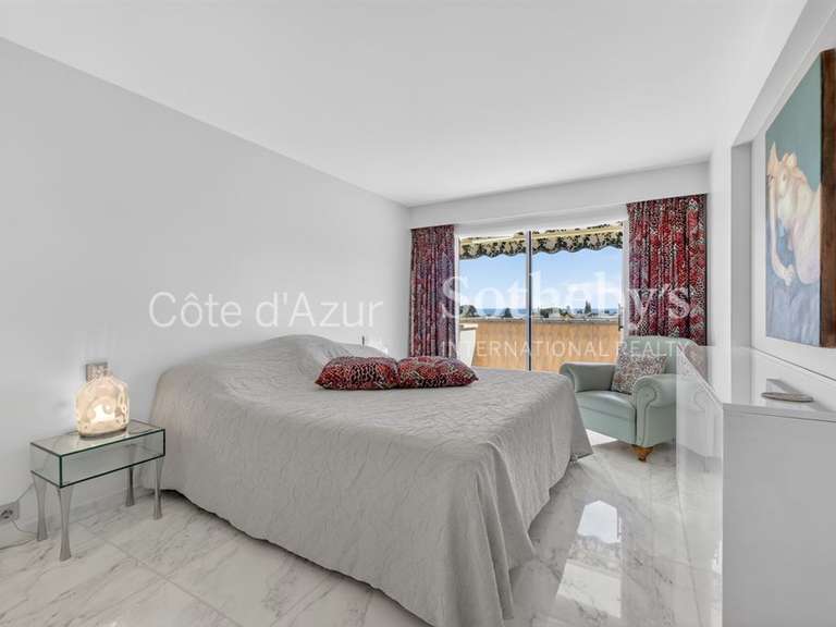 Appartement Cap-d-antibes - 2 chambres - 139m²