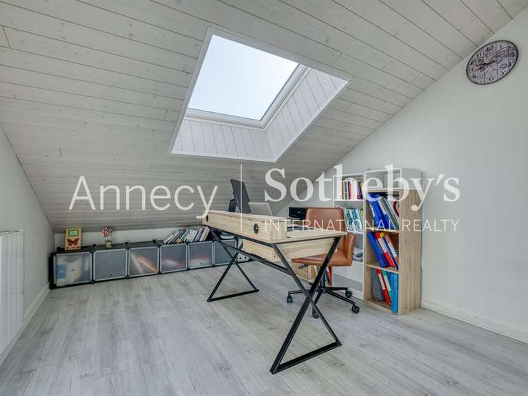 Appartement Annecy-le-Vieux - 5 chambres - 154m²