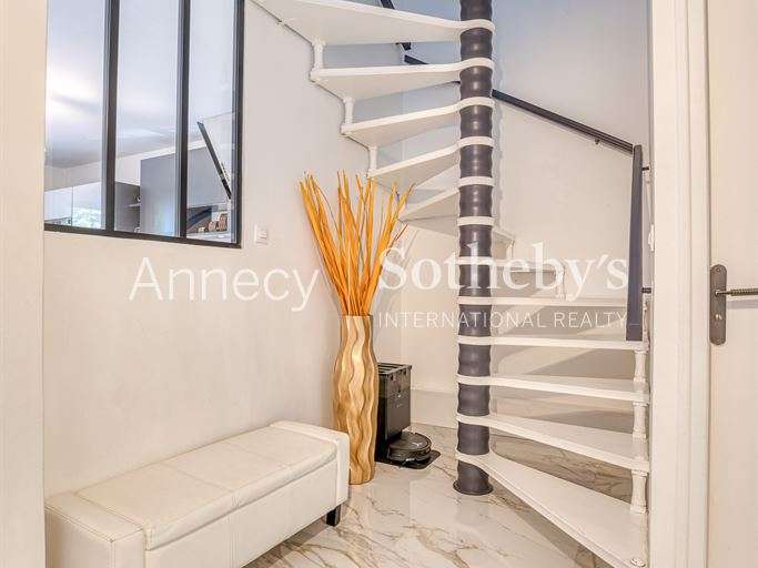 Appartement Annecy-le-Vieux - 5 chambres - 154m²