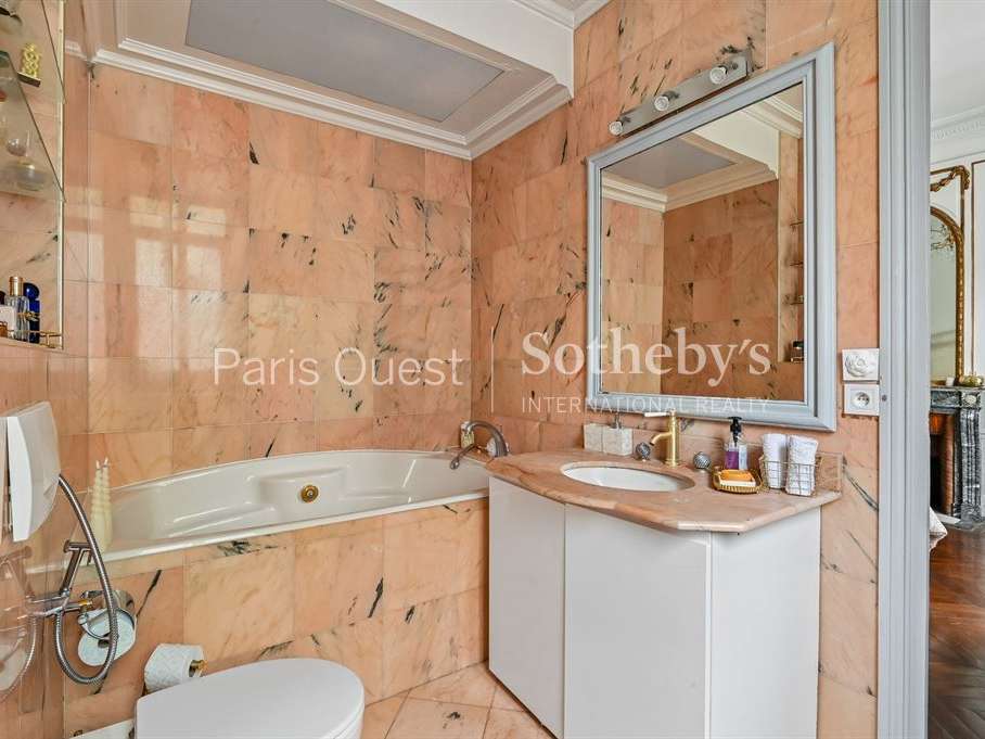 Apartment Paris
