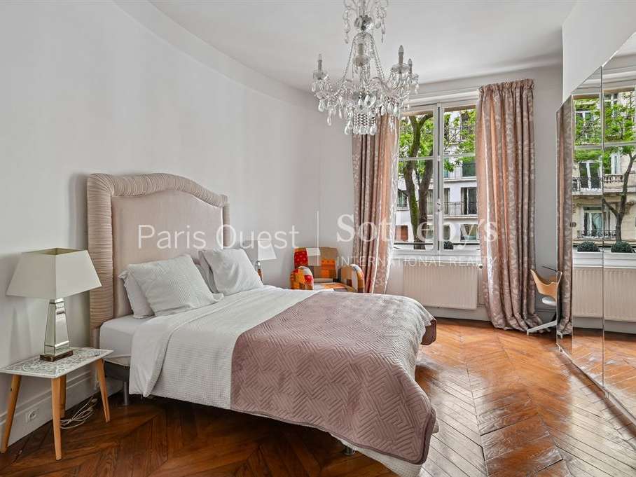 Apartment Paris