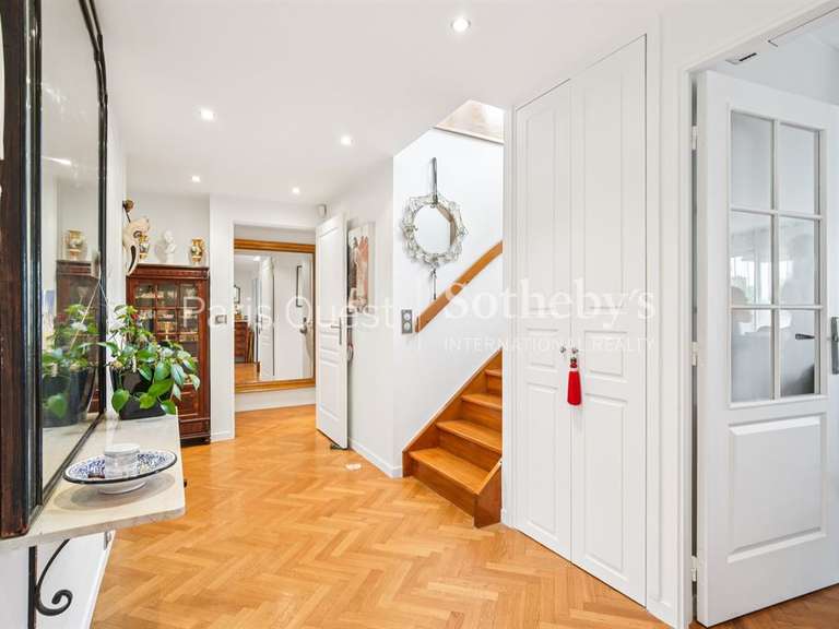 Appartement Neuilly-sur-Seine - 3 chambres - 134m²