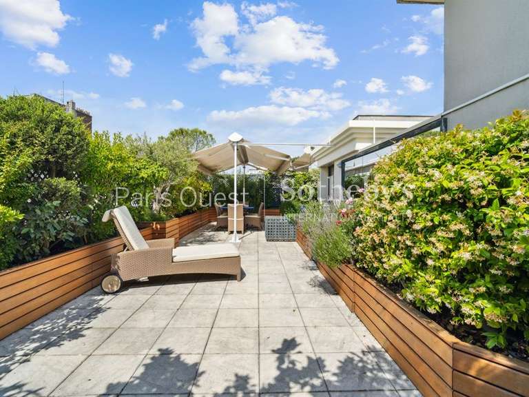 Appartement Neuilly-sur-Seine - 3 chambres - 134m²
