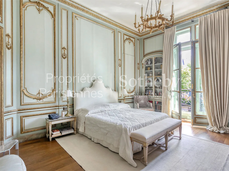 Apartment Paris 16e - 4 bedrooms - 397m²