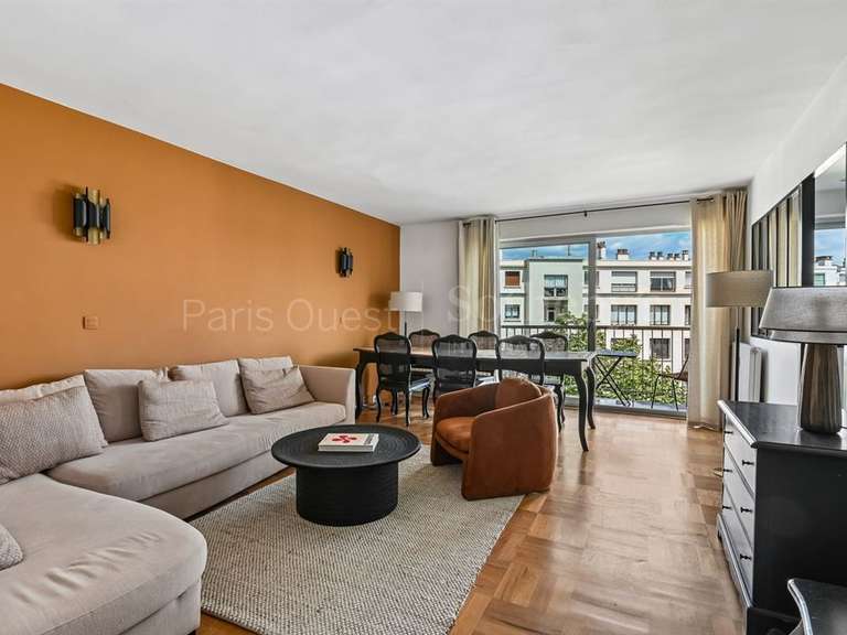 Appartement Paris 16e - 2 chambres - 87m²