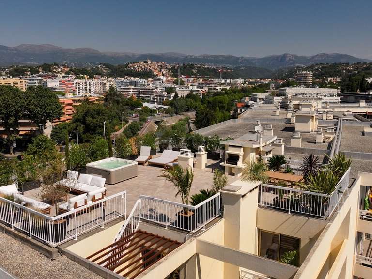 Apartment with Sea view Cagnes-sur-Mer - 3 bedrooms - 117m²