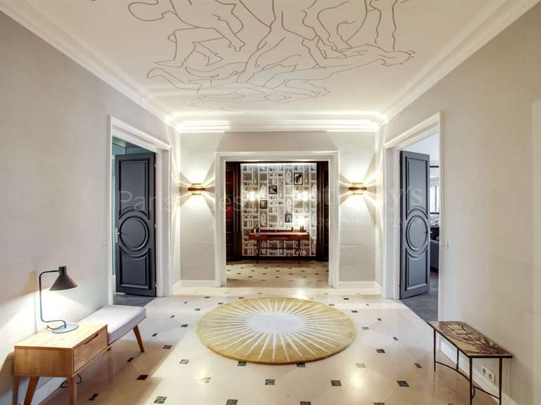 Appartement Paris 16e - 4 chambres - 215m²