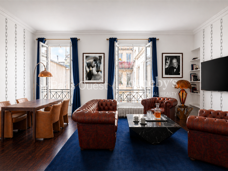 Appartement Paris 8e - 2 chambres - 79m²