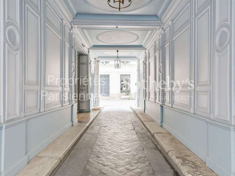 Appartement Paris 1er - 3 chambres - 133m²