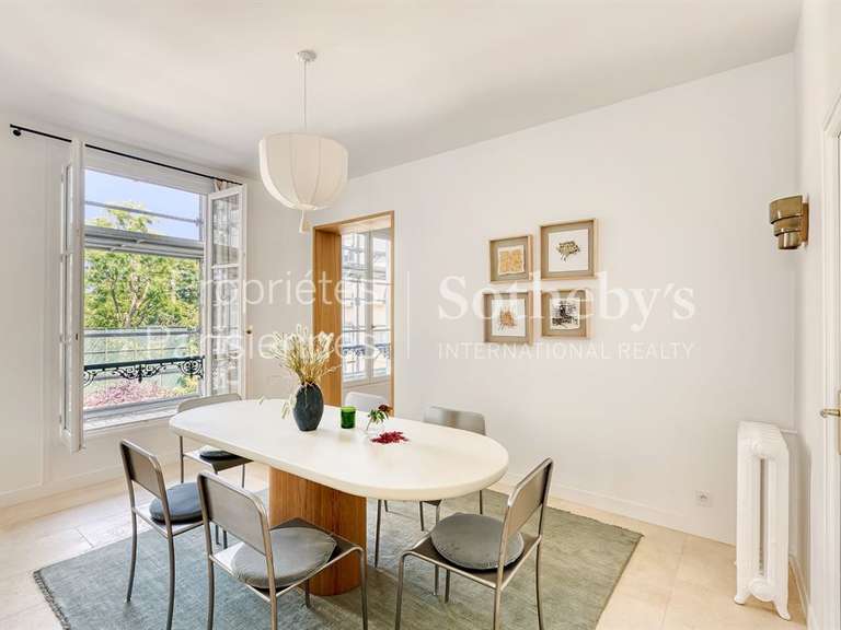 Appartement Paris 7e - 1 chambre - 95m²
