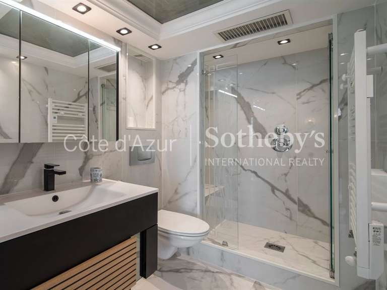 Apartment with Sea view Cannes - 3 bedrooms - 107m²