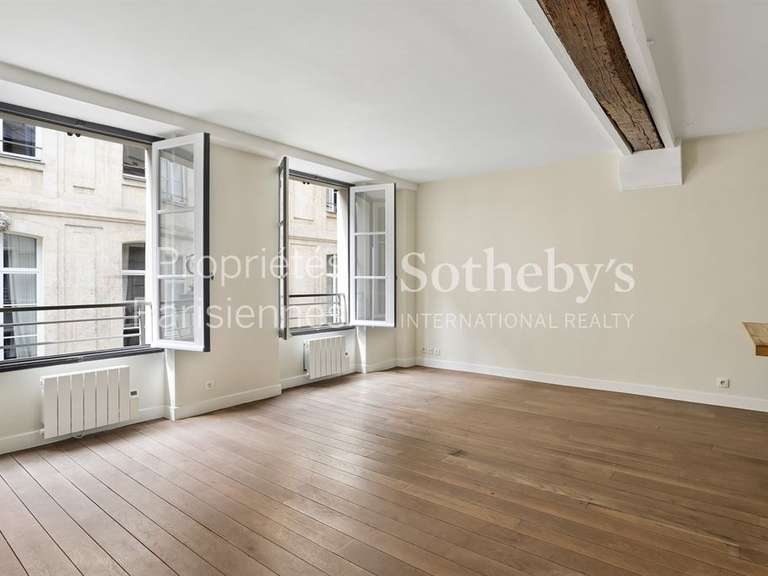 Appartement Paris 3e - 1 chambre - 60m²