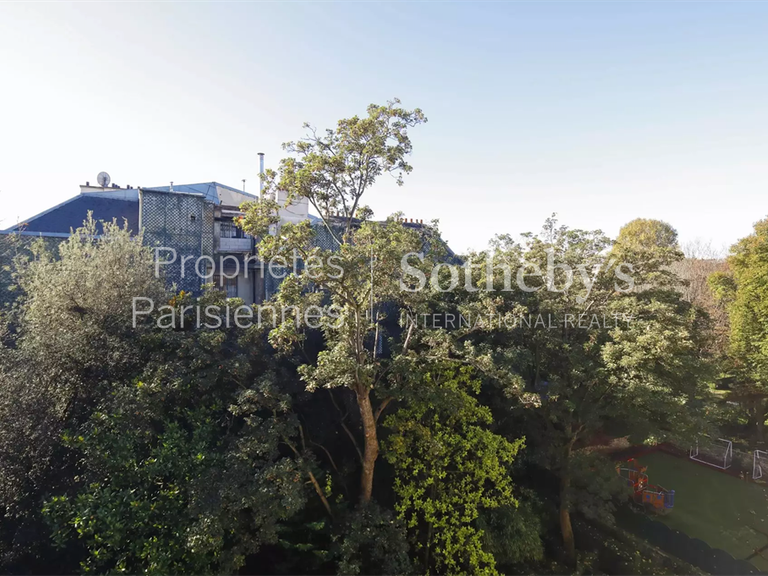 Appartement Paris 7e - 2 chambres - 167m²