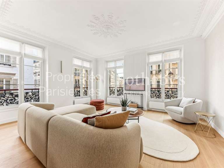 Appartement Paris 7e - 2 chambres - 79m²