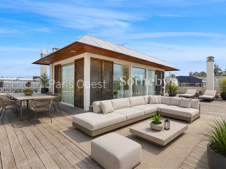 Apartment Neuilly-sur-Seine - 3 bedrooms - 242m²