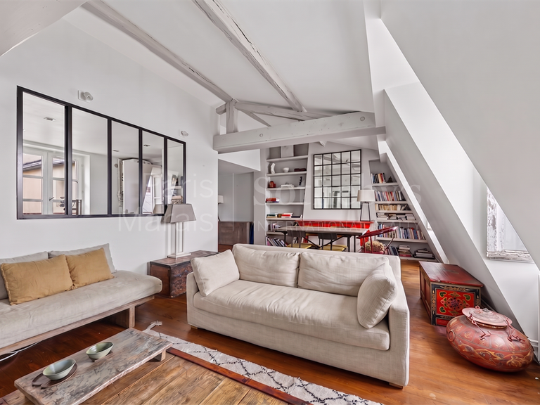 Appartement Paris 3e - 2 chambres - 83m²