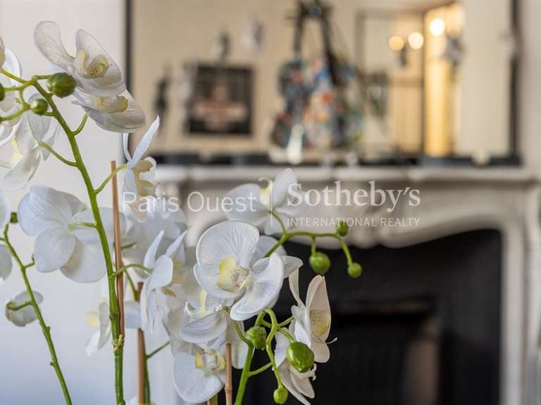 Appartement Paris 16e - 5 chambres - 194m²