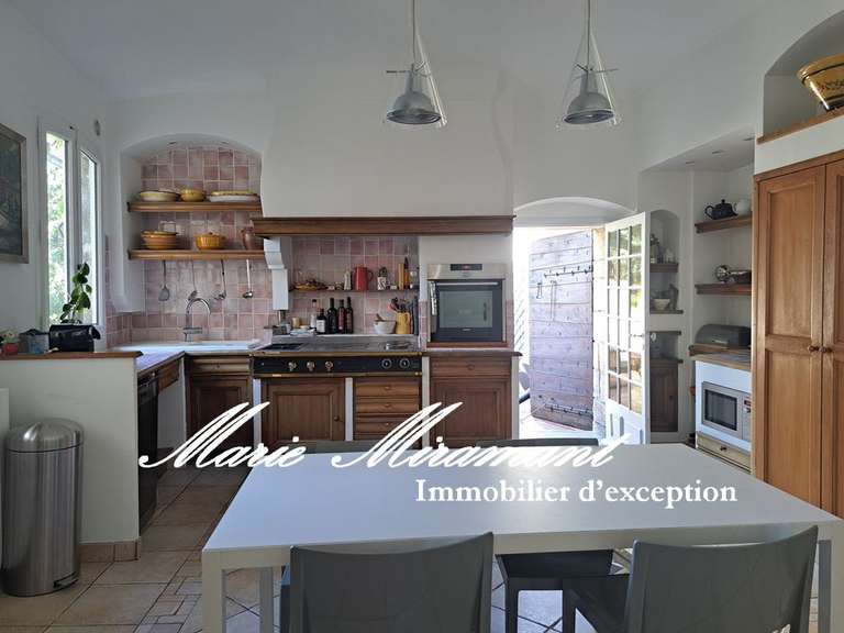 Appartement Avignon - 3 chambres - 193m²