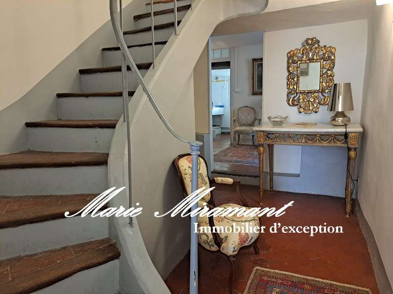 Appartement Avignon - 3 chambres - 193m²